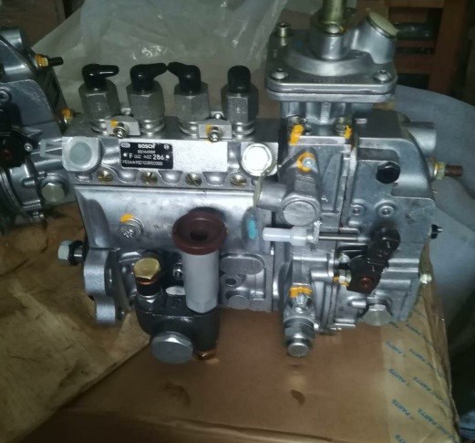 ТНВД (топливный насос высокого давления) двигателя Bosch p/n 88144991 - фото 6805